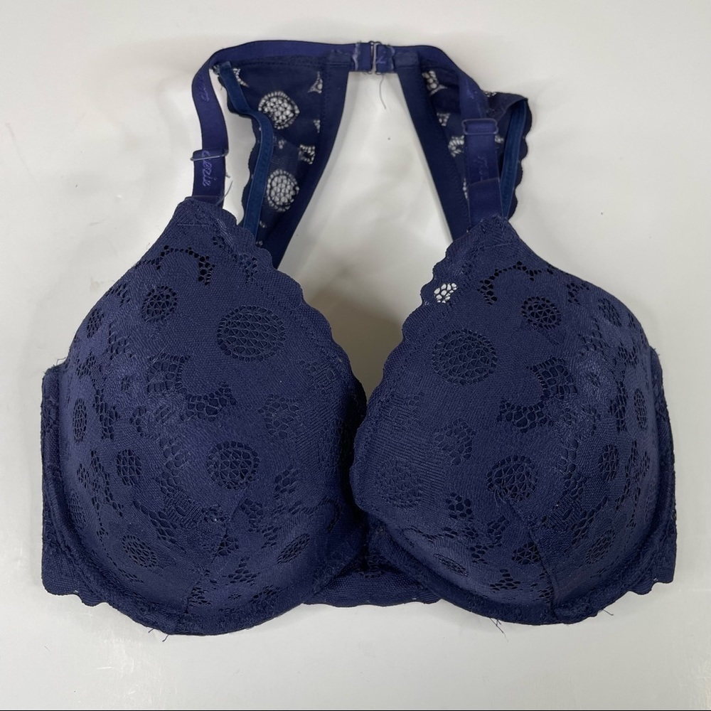 Aerie Navy Lace Bra Size 32DDD‎